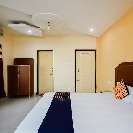 Spot On 74793 Hotel Sai Sudha Puri Exterior photo